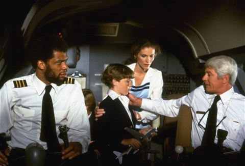 Aaron Wallace reviews Airplane! on Blu-ray at DVDizzy.com